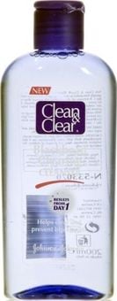 Clean & Clear Blackhead Clearing Cleanser 200ml Clean & Clear Blackhead Clearing Cleanser 200ml